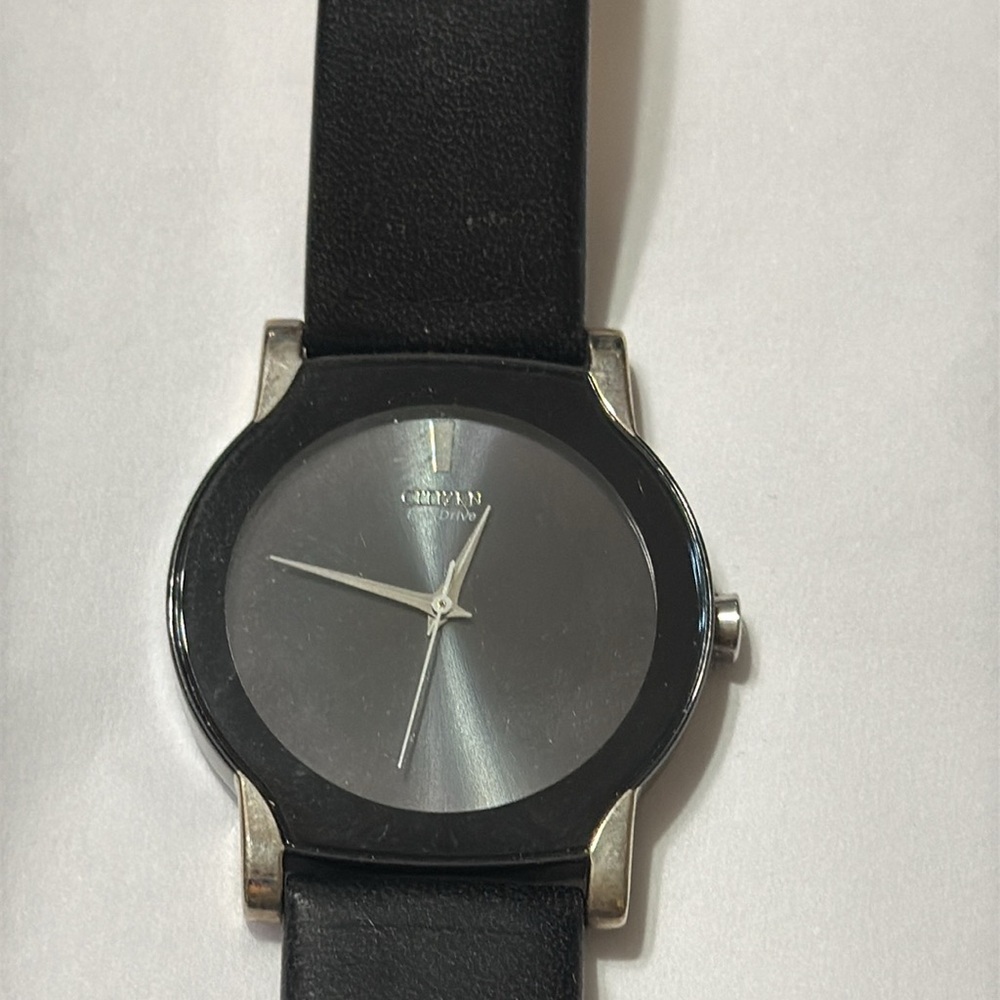 Citizen watch letaher band View 2